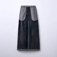 裏側は全面ベロアのようにやわらかいシャギー素材