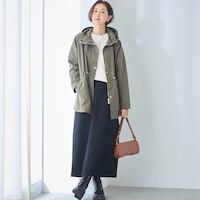モデル身長168cm／M ※写真は撮影用のため総丈+4cmになります。