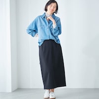 モデル身長168cm／M ※写真は撮影用のため総丈+4cmになります。
