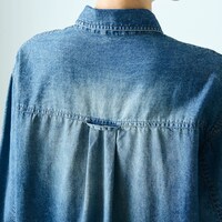 切替え＆タックデザインで後ろ姿もすっきり