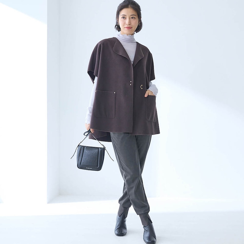 モデル身長168cm／M※写真は撮影用のため股下+6cmになります。