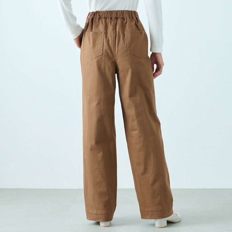 モデル身長167cm／M※写真は撮影用のため股下+6cmになります。