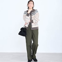 モデル身長169cm／M※写真は撮影用のため股下+6cmになります。