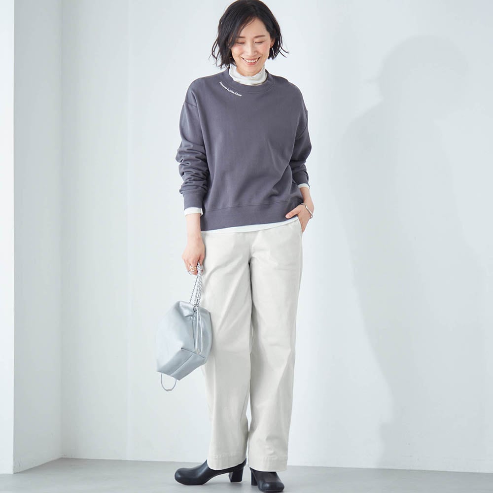 モデル身長168cm／M ※写真は撮影用のため股下+6cmになります。