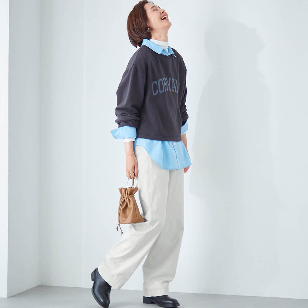 モデル身長168cm／M ※写真は撮影用のため股下+6cmになります。