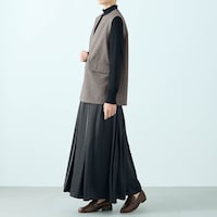 モデル身長168cm／M※写真は撮影用のため総丈+6cmになります。