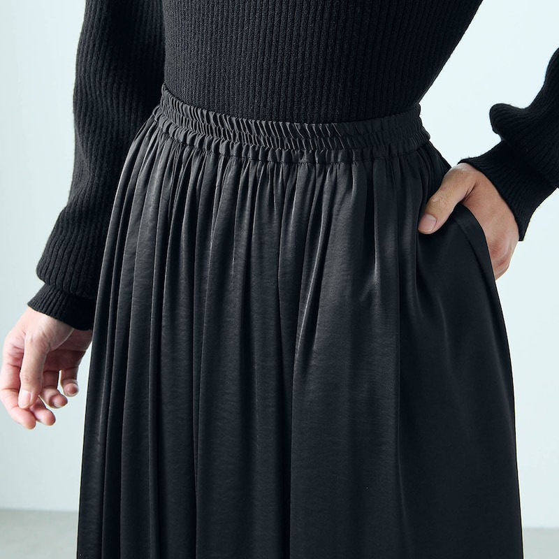 ウエストは総ゴムではきやすく着心地ラクちん