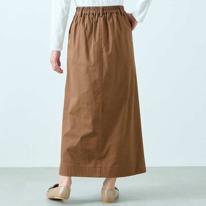 モデル身長168cm／M※写真は撮影用のため総丈+6cmになります。