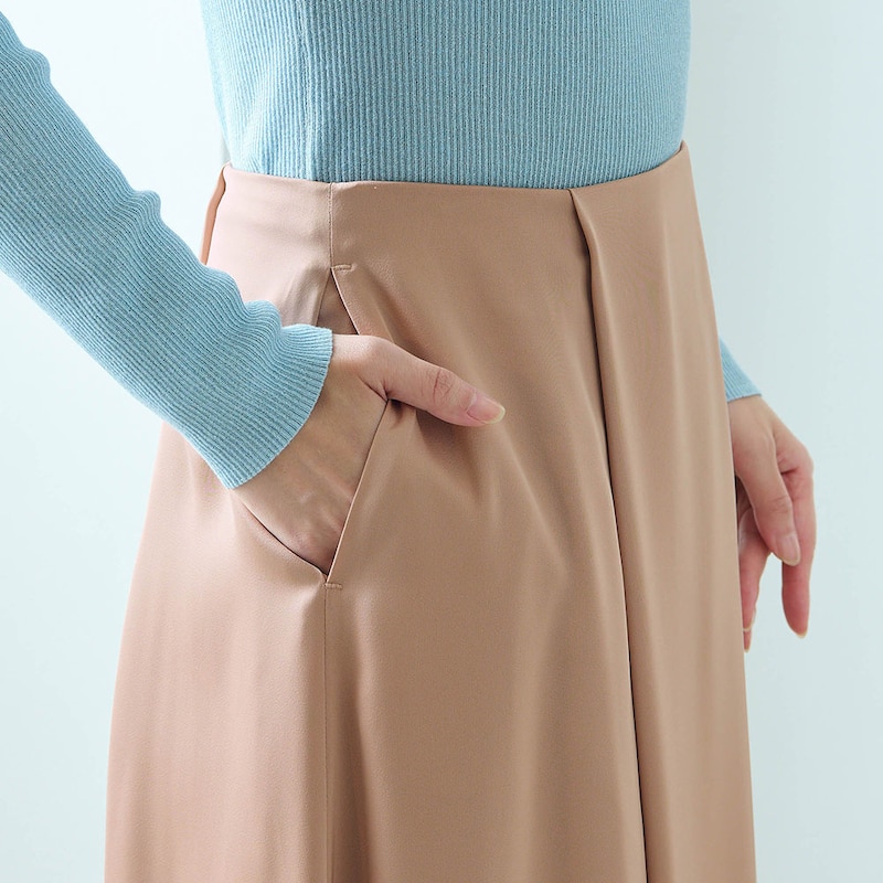 便利なポケット付き