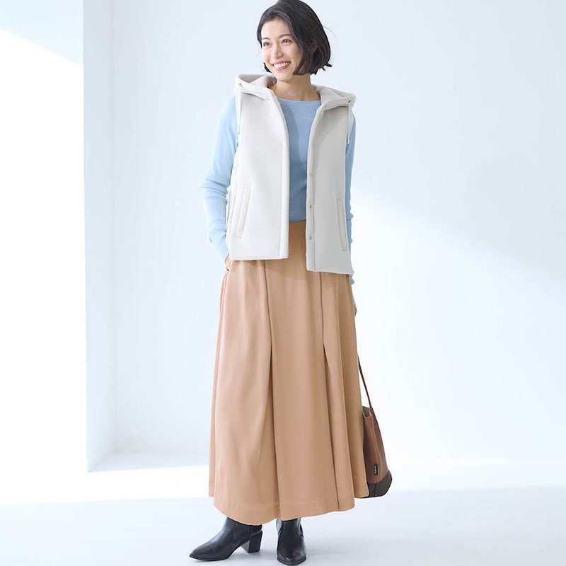 モデル身長168cm／64-91※写真は撮影用のため総丈+6cmになります。