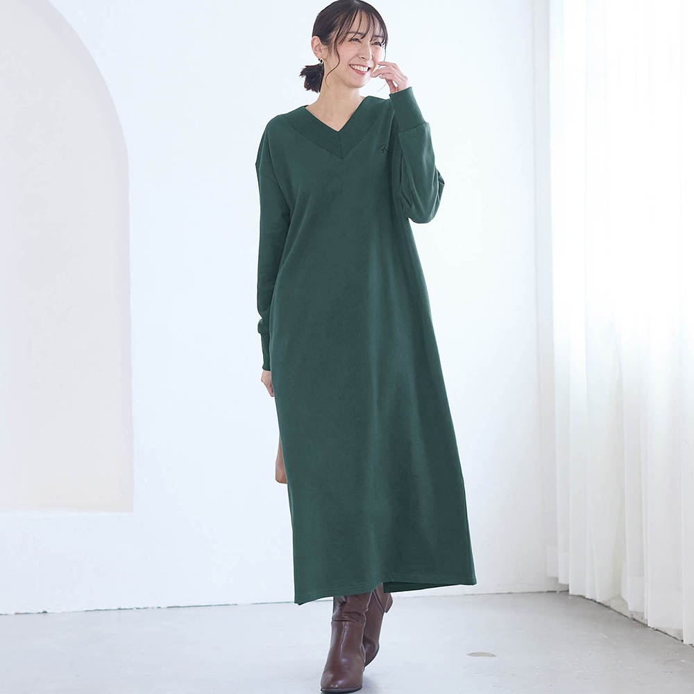 モデル身長169cm／M※写真は撮影用のため身丈+8cmになります。