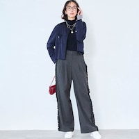 モデル身長169cm／M※写真は撮影用のため股下+6cmになります。