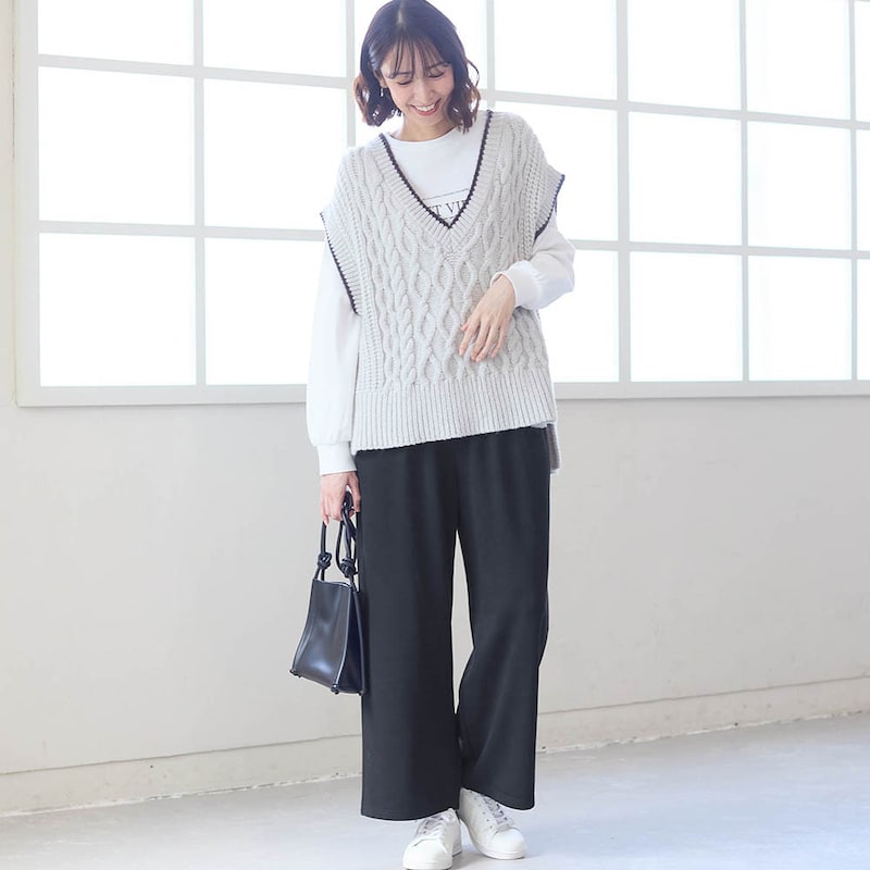 モデル身長169cm／M※写真は撮影用のため股下+6cmになります。