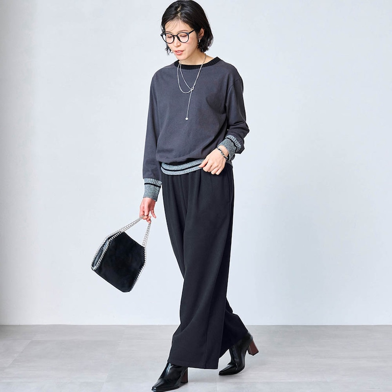 モデル身長168cm／M※写真は撮影用のため股下+6cmになります。