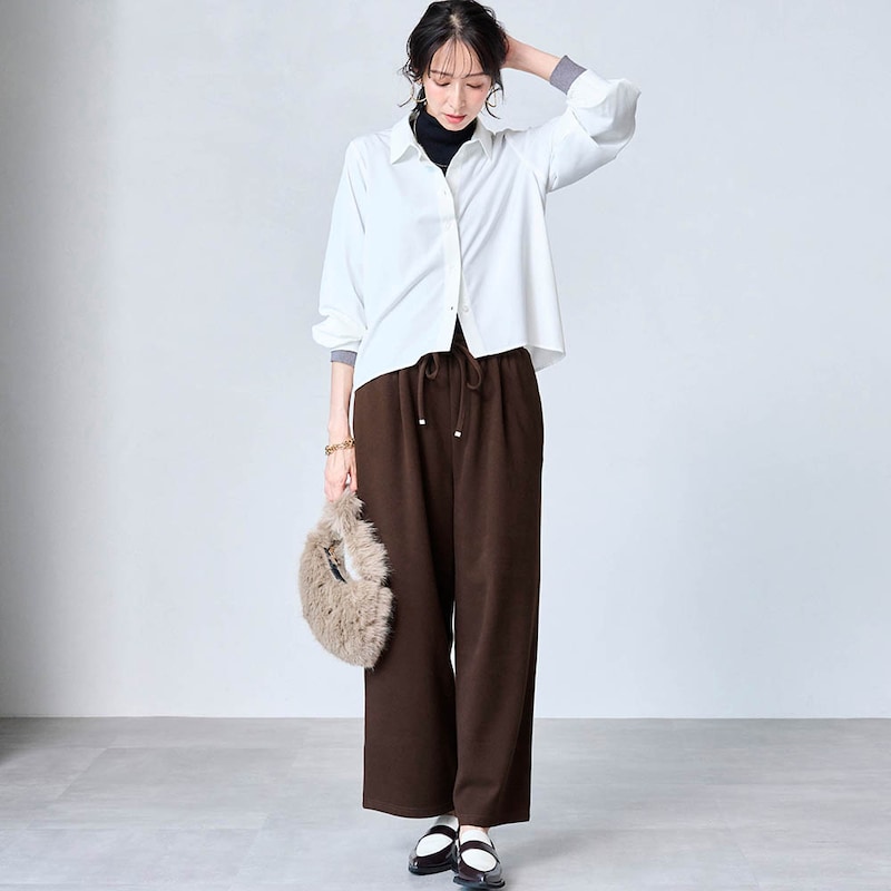 モデル身長169cm／M※写真は撮影用のため股下+6cmになります。