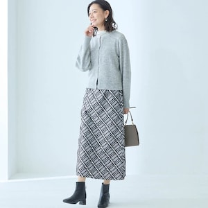 モデル身長172cm／M※写真は撮影用のため総丈+6cmになります。