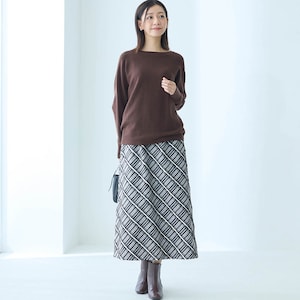 モデル身長172cm／M※写真は撮影用のため総丈+6cmになります。