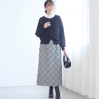 モデル身長169cm／M※写真は撮影用のため総丈+6cmになります。