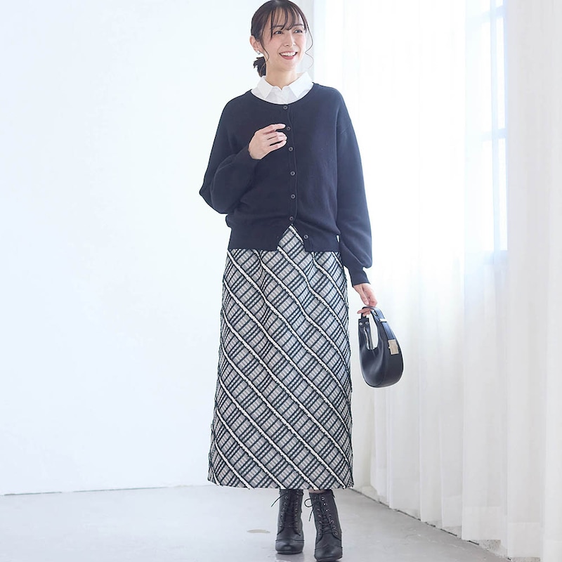 モデル身長169cm／M※写真は撮影用のため総丈+6cmになります。