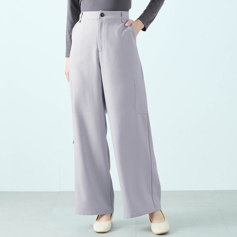 モデル身長168cm／M※写真は撮影用のため股下+6cmになります。