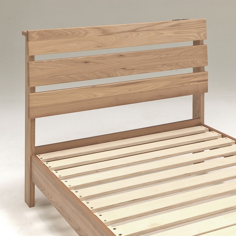 ヘッドボード部アップ　ナチュラル