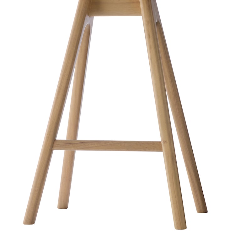 脚部アップ/ナチュラル