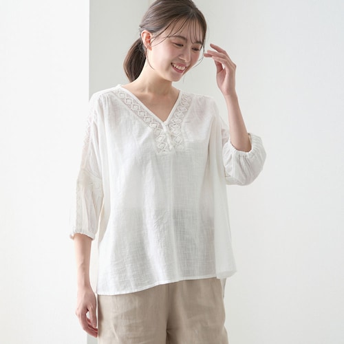 レース切替えブラウス