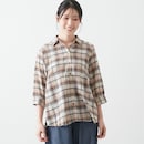 ブラウン