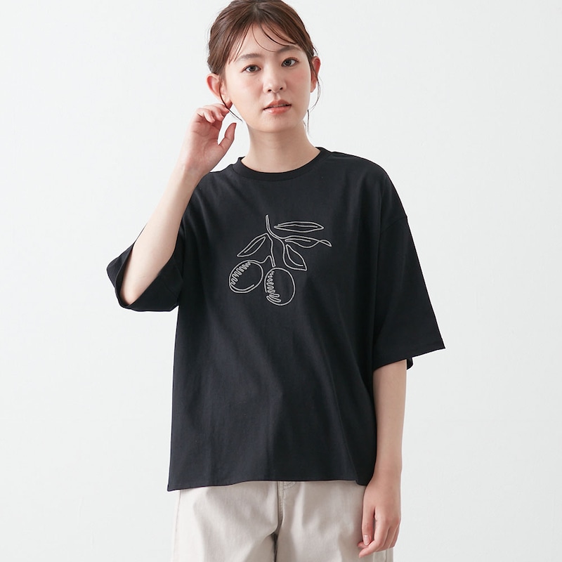 ブラック