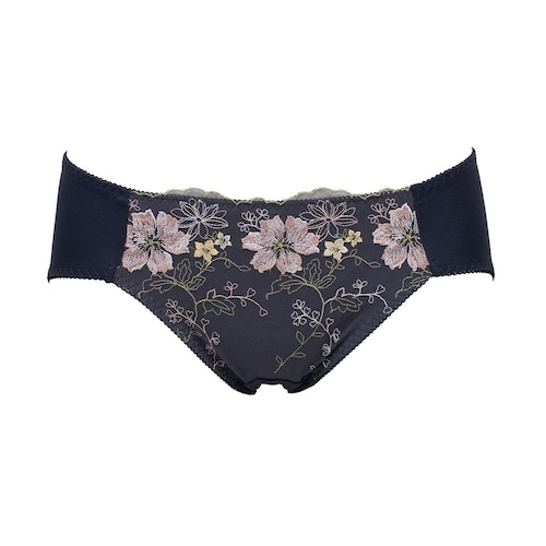 コンパクトに魅せる設計脇高グラマーブラペアショーツ