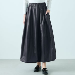モデル身長168cm／M※写真は撮影用のため総丈+6cmになります。