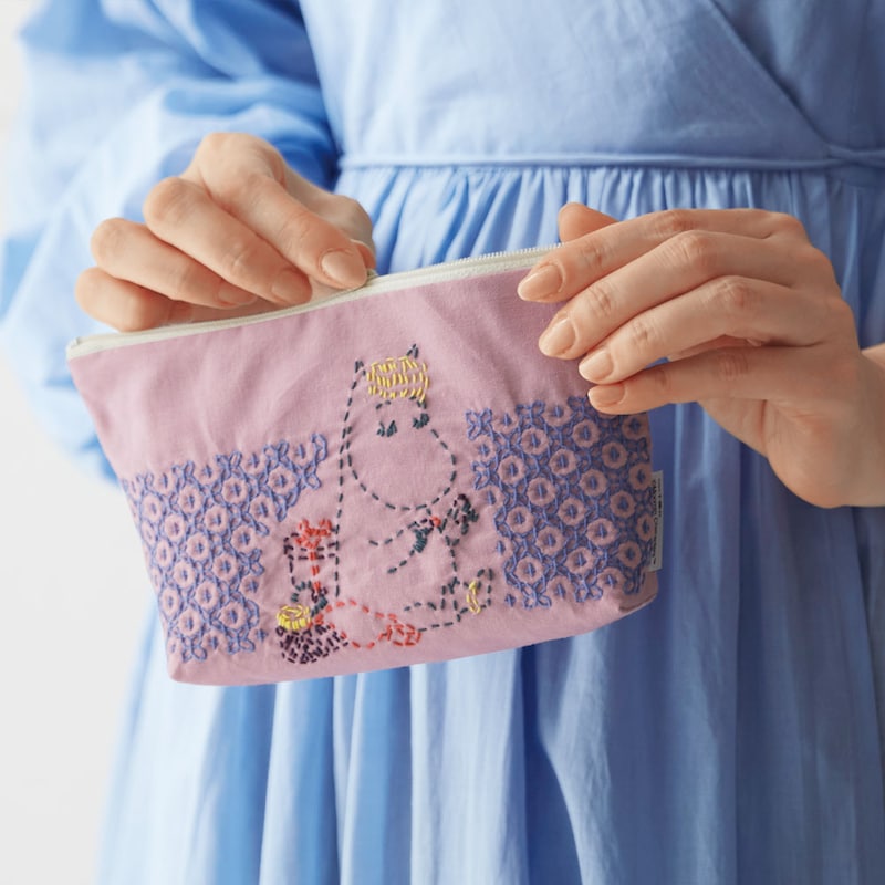 ポーチ　スノークのおじょうさん