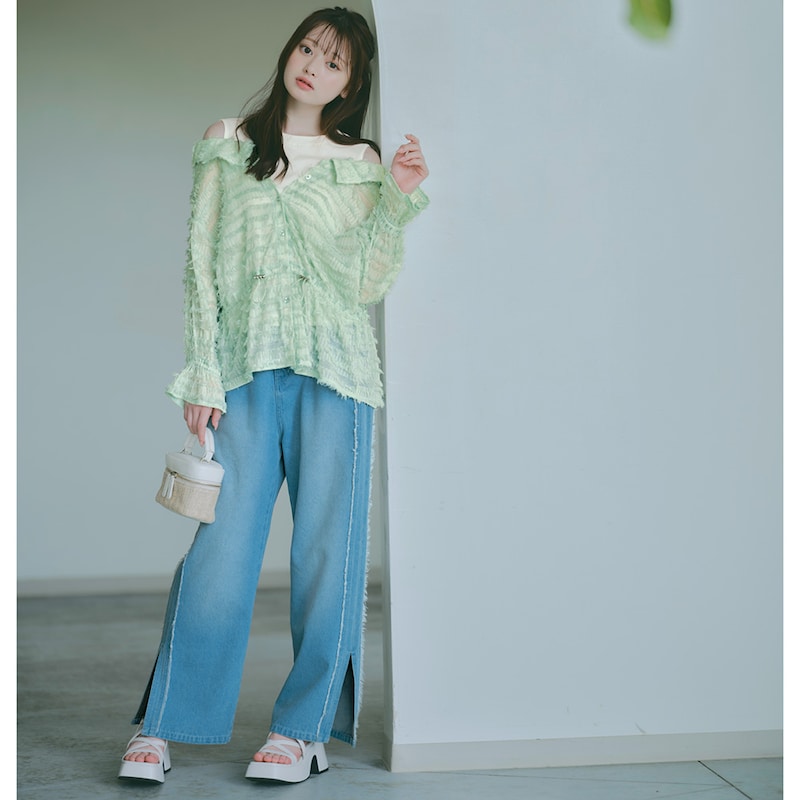 ライトブルー／モデル身長160cm・サイズJ-M