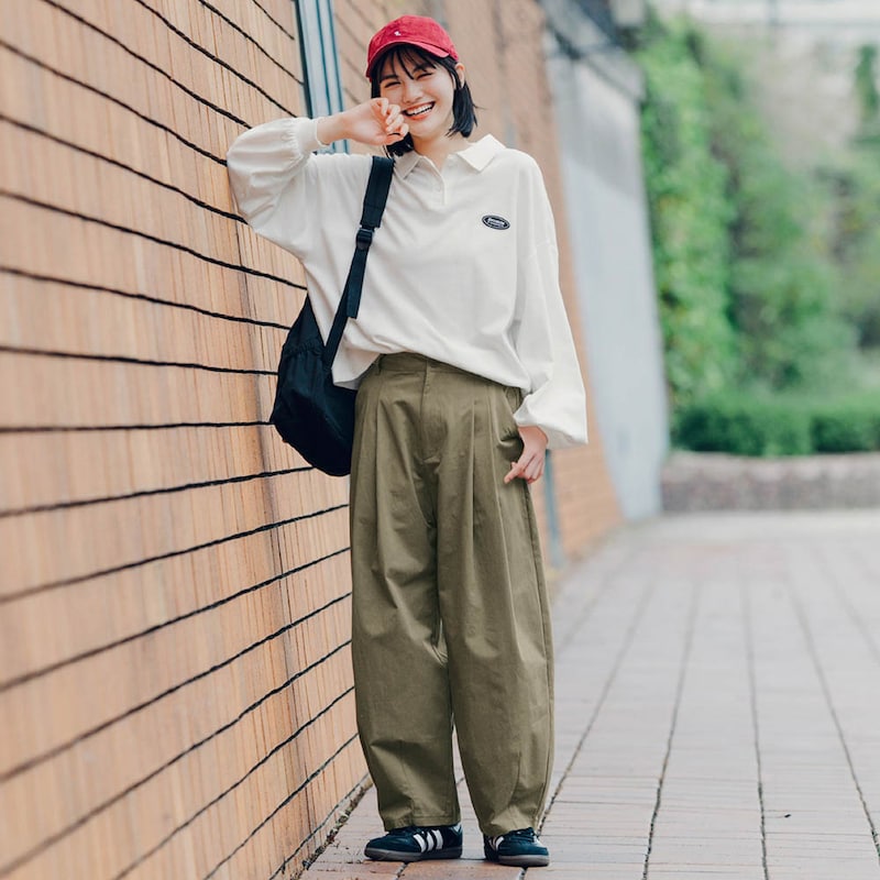 カーキ／モデル身長164cm・サイズJ-M