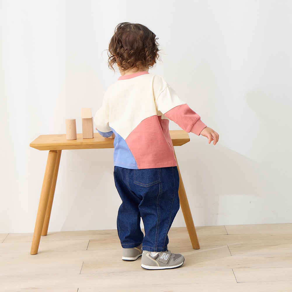 アイボリー系／モデル身長80cm・80サイズ着用・体重10kg