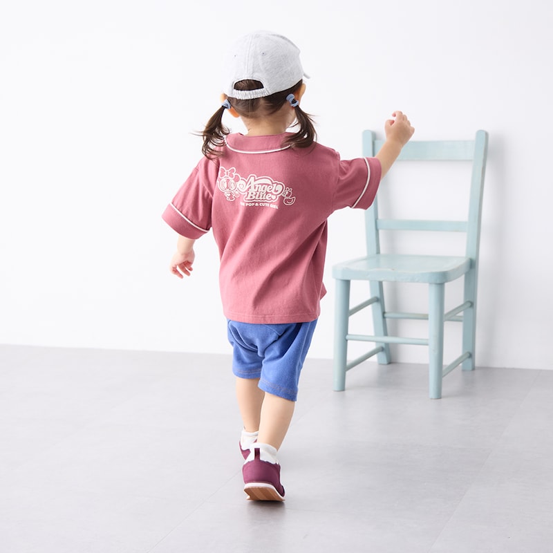 ダークピンク／モデル身長82cm・80サイズ着用・体重9.5kg