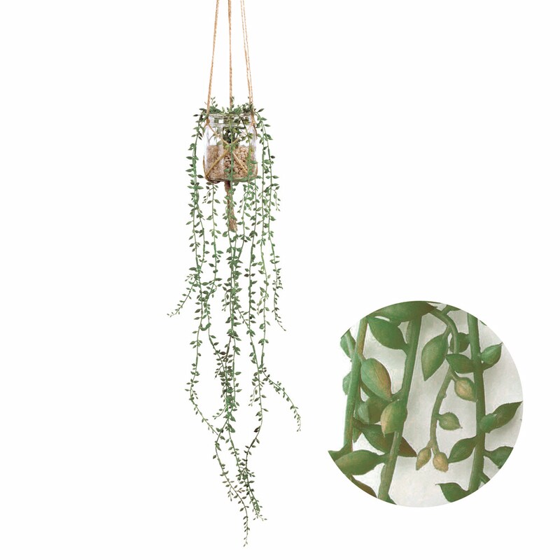 ルビーネックレス