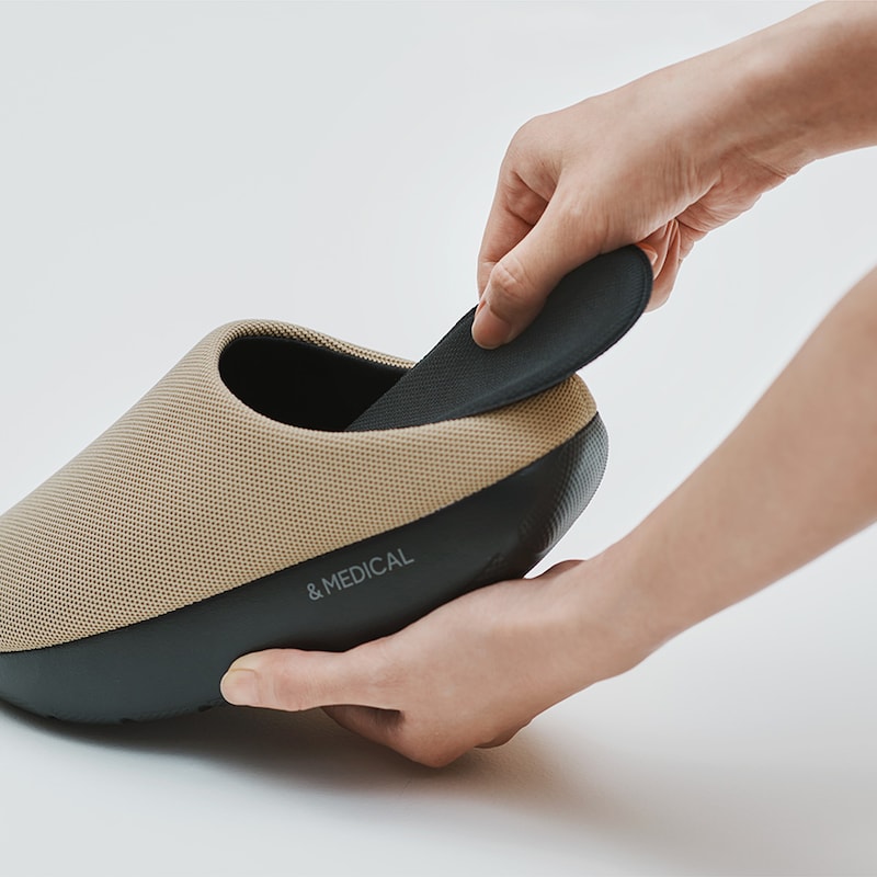 クッションインソールは取り外しができ、手洗い洗濯が可能です