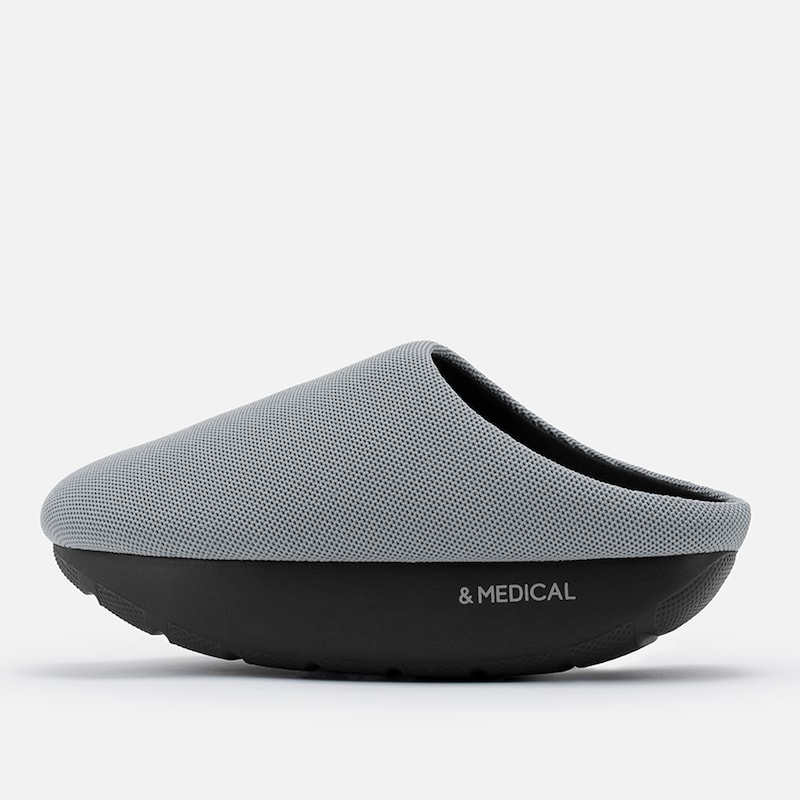 アッシュグレー