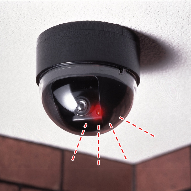 センサー内蔵で不審者をキャッチ