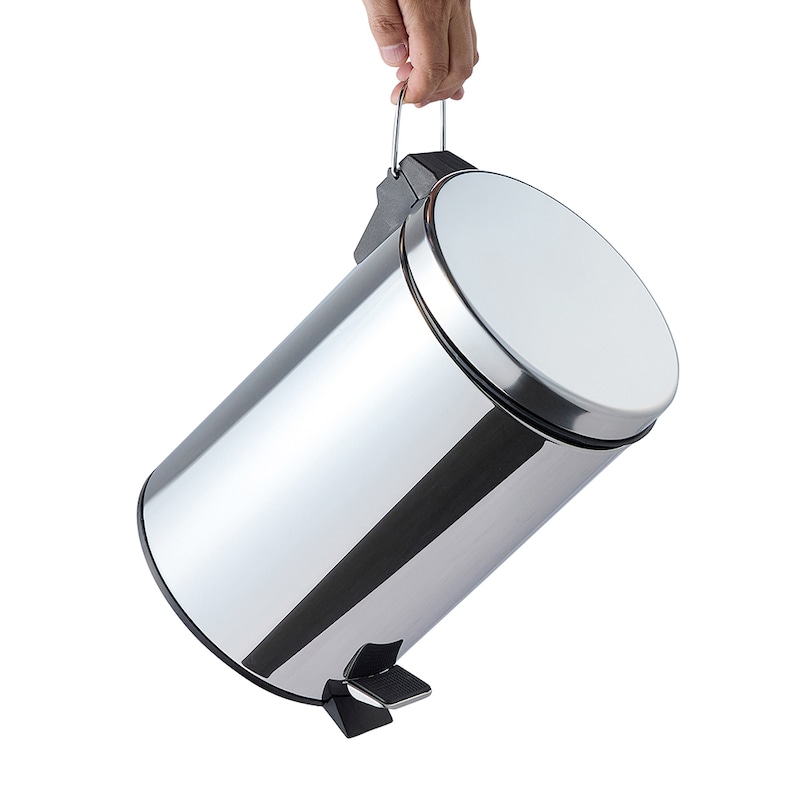 背面上部には持ち運びできるフック付き