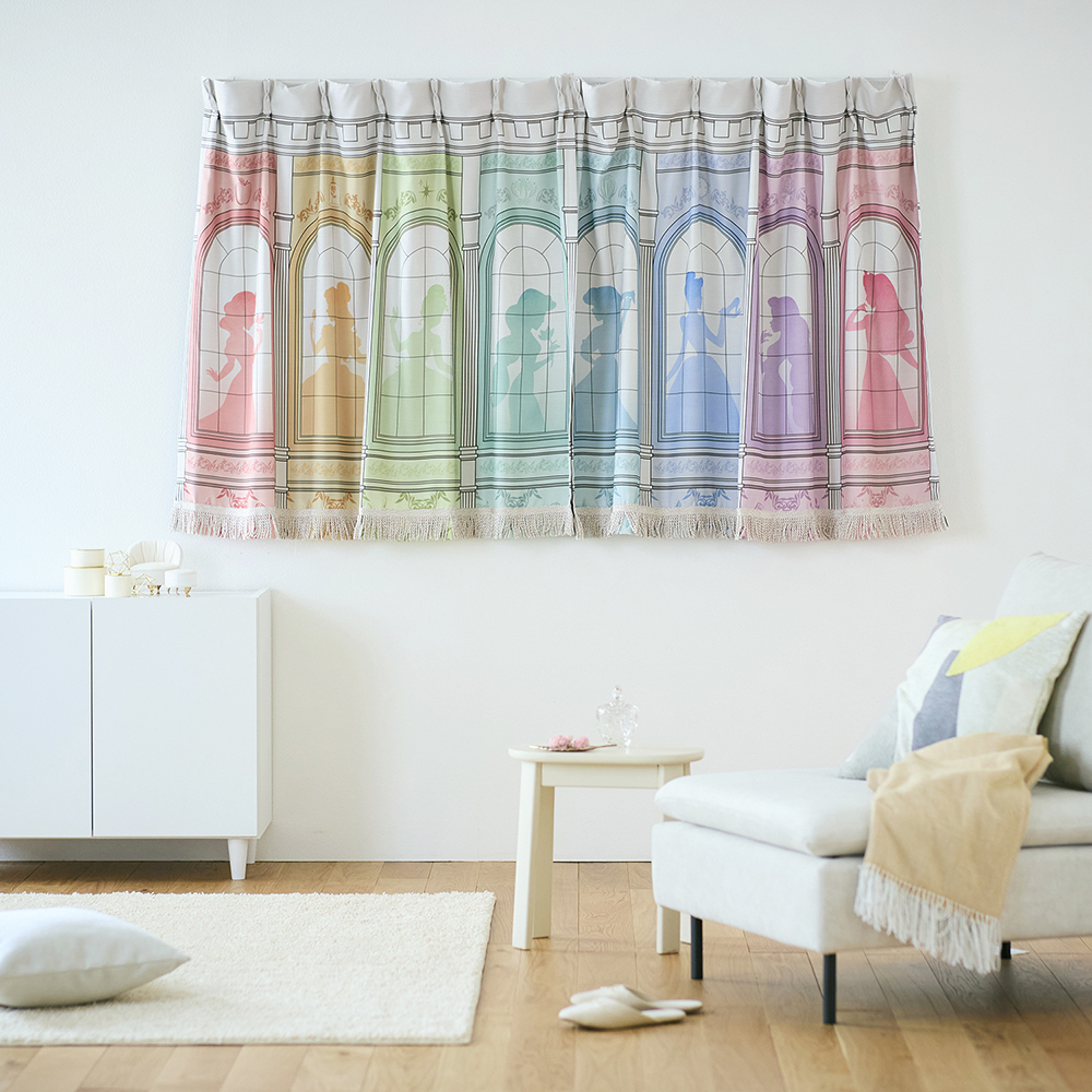 お城の窓辺のような遮光・遮熱カーテン「ディズニープリンセス」(ディズニー/Disney) お城の窓辺のような遮光・遮熱カーテン「ディズニープリンセス」(ディズニー/Disney)