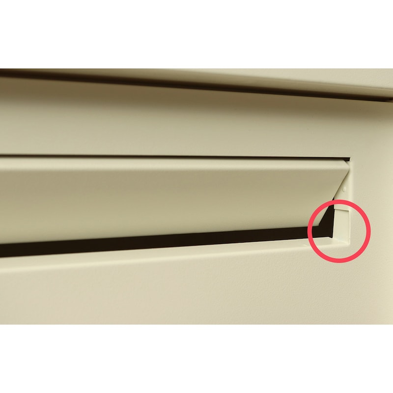 ※投函口の部分の凹凸は、製造上必ずできます。