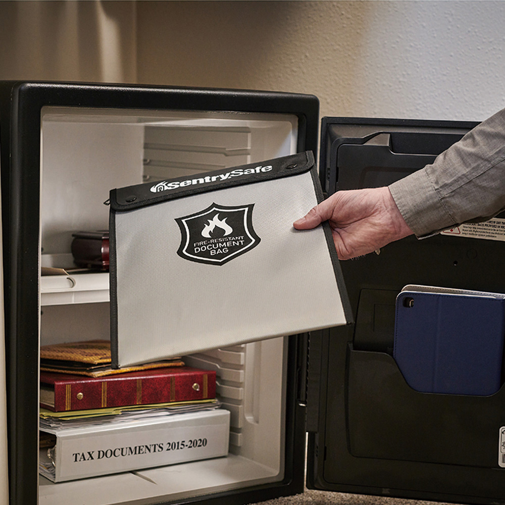 【ベルメゾン】難燃性素材の書類保管袋(セーフティーバッグ)