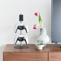 無機質なガジェットをお部屋に置いても馴染むナチュラルなデザイン