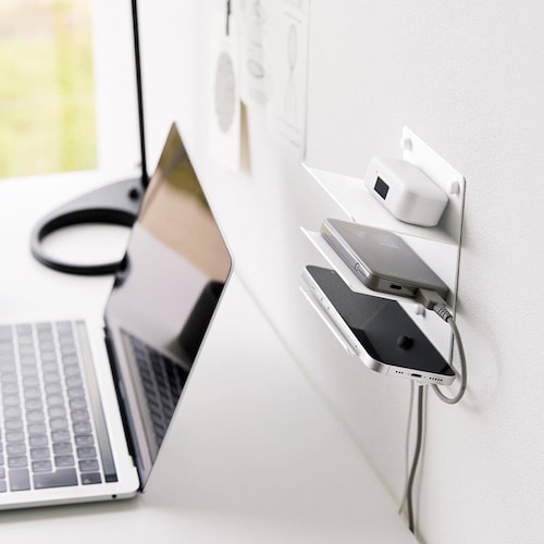 【数量限定プレゼントキャンペーン中】 ウォールモバイル充電&収納ラック 3段 石こうボード壁対応