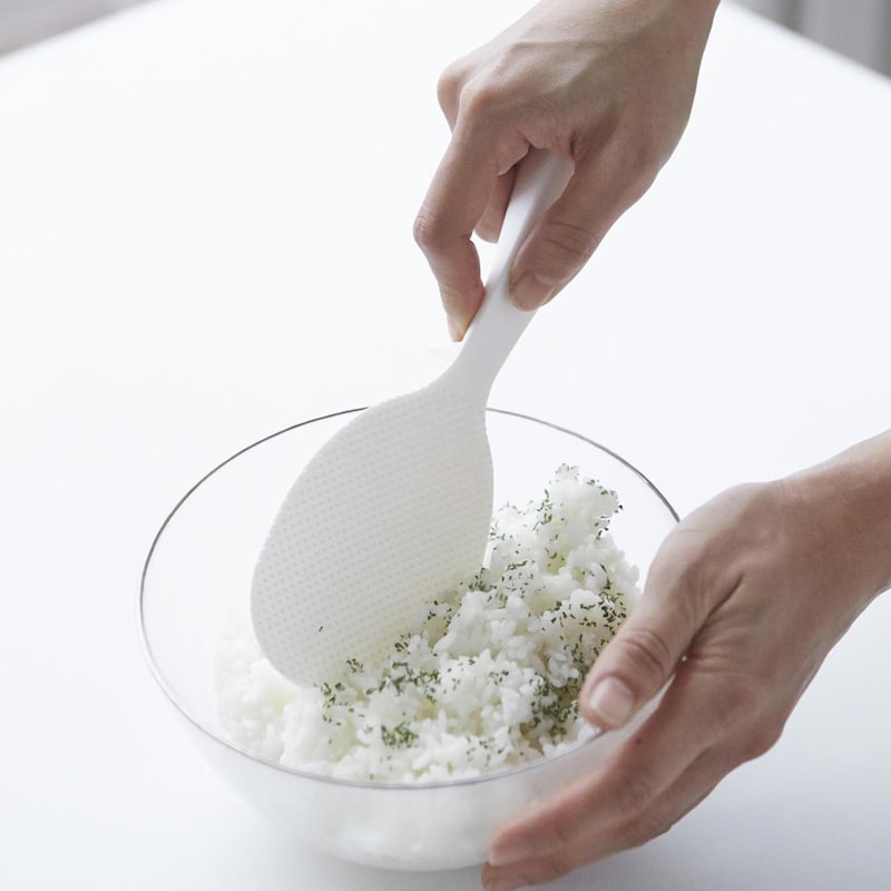 使い心地の良い握りやすいグリップ