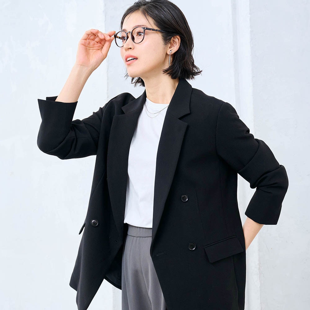 モデル身長168cm／M・股下70cm ※ジャケットのみ着用