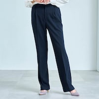 モデル身長168cm／M ※写真は撮影用のため股下＋6cmになります。