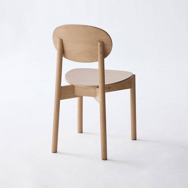 背面／後ろから見ても美しいデザインです